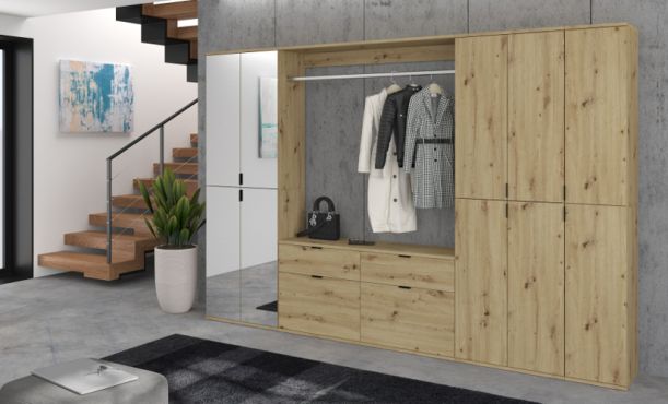 Garderobe Line-Up