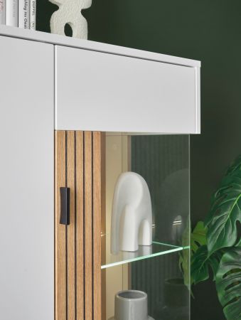 Vitrine Merced in wei� matt und Evoke Eiche Wohn- und Esszimmer Highboard 75 x 125 cm