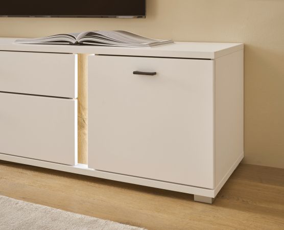 TV-Lowboard Bellport in wei� matt und Wotan Eiche TV Unterteil inklusive Frontbeleuchtung 200 cm