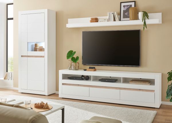 Vitrine Derby in wei� matt und Evoke Eiche Vitrinenschrank 85 x 198 cm, Soft-Close-Funktion