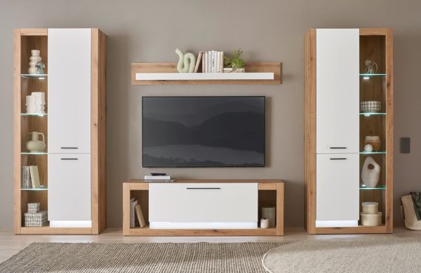Wandboard Rivian in wei� matt und Evoke Eiche Wandregal 150 cm