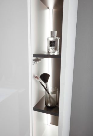 Badm�bel Set Glide in wei� Hochglanz und grau mit Waschbecken und LED Beleuchtung 225 x 190 cm