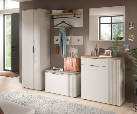 Garderobenspiegel Skid in Kaschmir Sand Flur Spiegel 80 x 70 cm