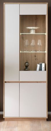 Vitrine Kiruma in Kaschmir und Artisan Eiche Vitrinenschrank 75 x 205 cm, Soft-Close