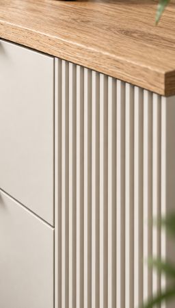 Kommode Skid in Kaschmir Sand und Evoke Eiche Sideboard 80 x 86 cm