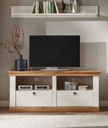 TV-Lowboard Hemsby in wei� Pinie und Eiche Wotan Landhaus TV Unterteil mit Komforth�he 152 x 64 cm