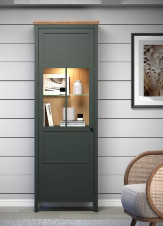 Vitrine Meadow in gr�n und Evoke Eiche Landhaus Vitrinenschrank inklusive LED Beleuchtung 69 x 198 cm