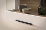 H�ngevitrine Lavell in wei� matt und Evoke Eiche Vitrine h�ngend 120 cm, Soft-Close-Funktion