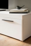 TV-Lowboard und Wandboard Lavell in wei� matt und Evoke Eiche Wohnkombination 2-teilig, Soft-Close-Funktion