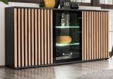 Sideboard Morgan in schwarz und Jackson Eiche Kommode mit 3D-Lamellen inkl. LED