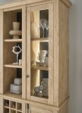 Vitrine Dorset in Eiche Gold Landhaus Vitrinenschrank 105 x 214 cm, Soft-Close